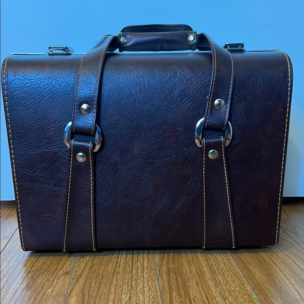 Vintage Camera shoulder bag ~14 1/2 x 11 x 8", Coffee Brown, made in Japan